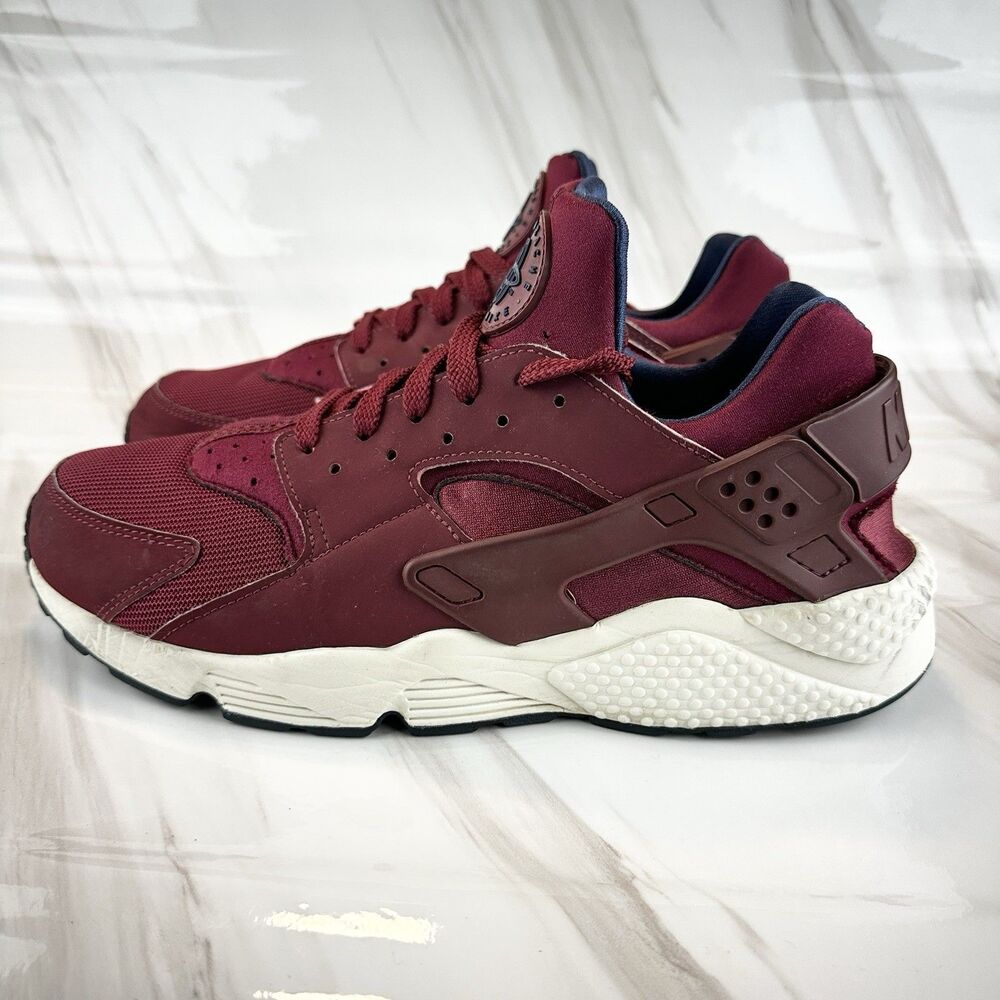 Nike Women's Air Huarache Runner Dark Beetroot Burgundy White Size 11.5